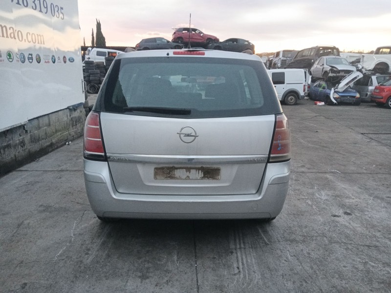 opel zafira / zafira family b (a05) del año 2005