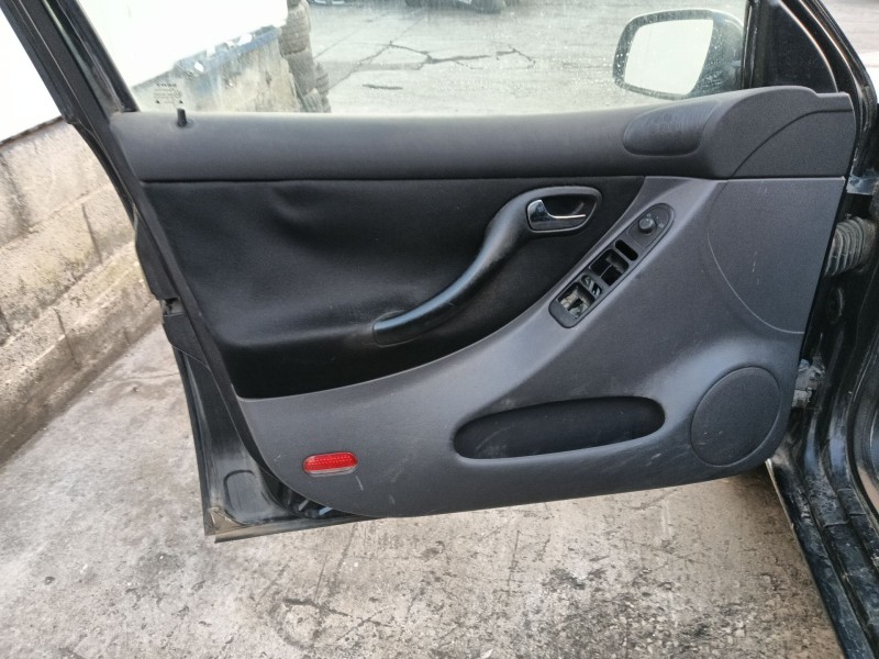 seat leon (1m1) del año 2002