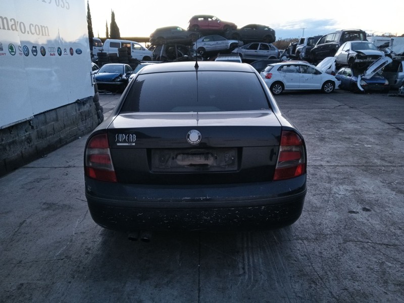skoda superb i (3u4) del año 2008