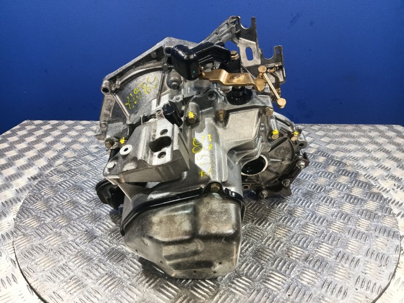 Recambio de caja cambios para citroën c2 referencia OEM IAM 20CP20  