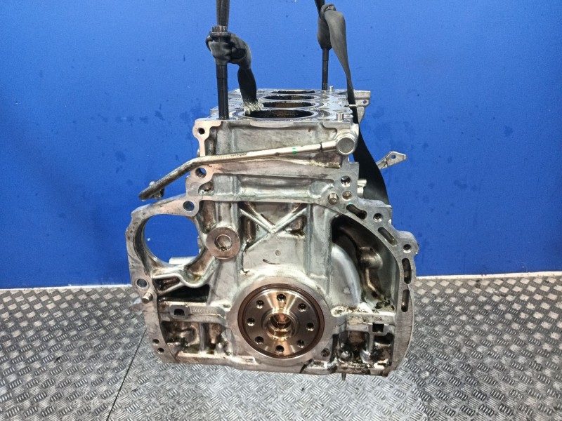 Recambio de bloque para toyota avensis (t27) 2.0 d-4d cat referencia OEM IAM 1ADFTV  