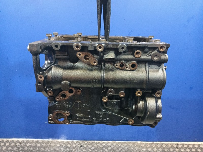 Recambio de bloque para volkswagen touran (5t1) 2.0 tdi referencia OEM IAM DFG  