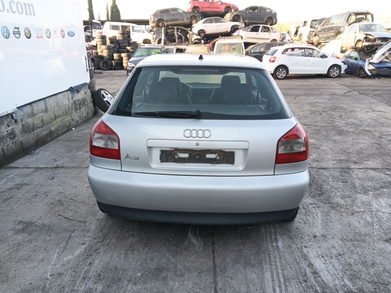 audi a3 (8l1) del año 2002