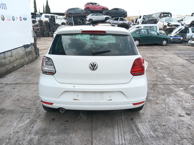 volkswagen polo v (6r1, 6c1) del año 2016