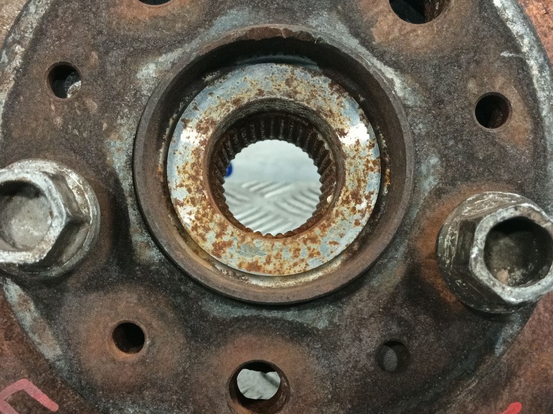 Recambio de mangueta delantera izquierda para peugeot boxer furgón techo elevado referencia OEM IAM   