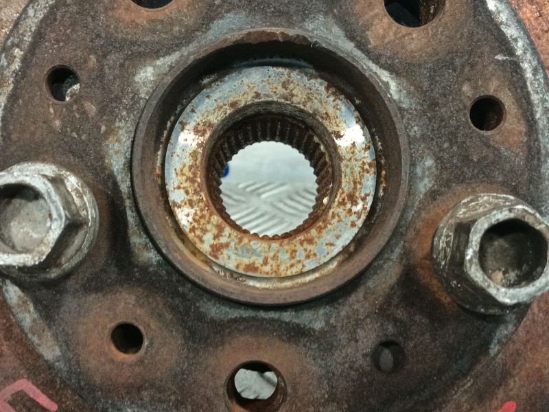 Recambio de mangueta delantera izquierda para peugeot boxer furgón techo elevado referencia OEM IAM   