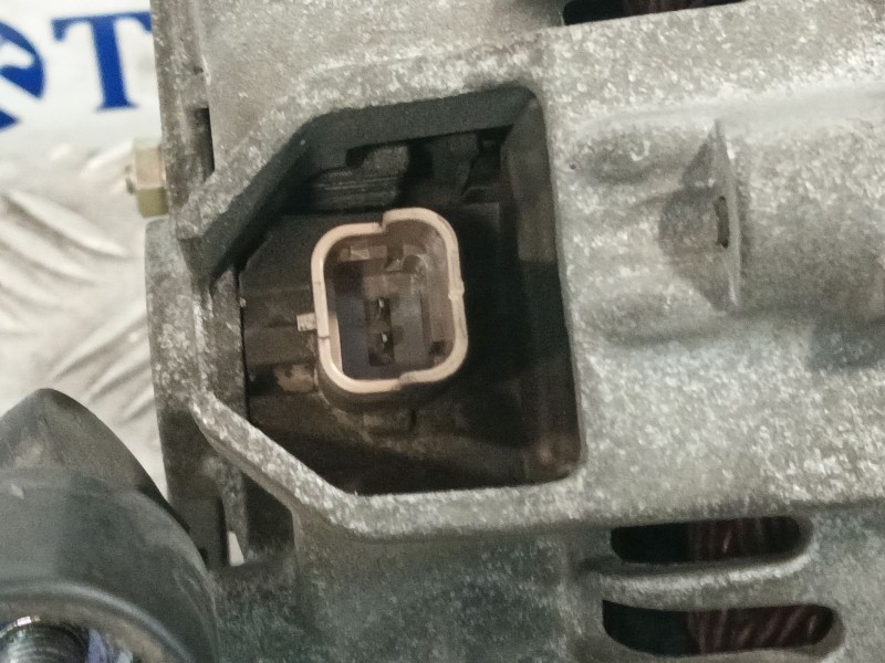 Recambio de alternador para peugeot 206 hatchback (2a/c) 1.6 16v referencia OEM IAM 9638275980 A005TA6391C 