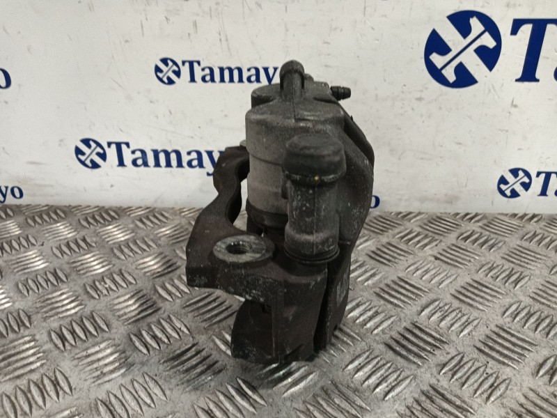 Recambio de pinza freno delantera derecha para iveco daily vi furgoneta 33s15, 35s15, 35c15 referencia OEM IAM 970105  
