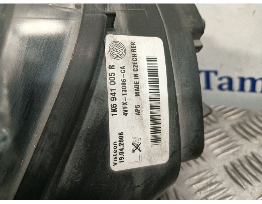 Recambio de faro izquierdo para volkswagen golf v (1k1) 2.0 tdi 16v referencia OEM IAM 1K6941005R 4VFX13A045A 4VFX13006CA