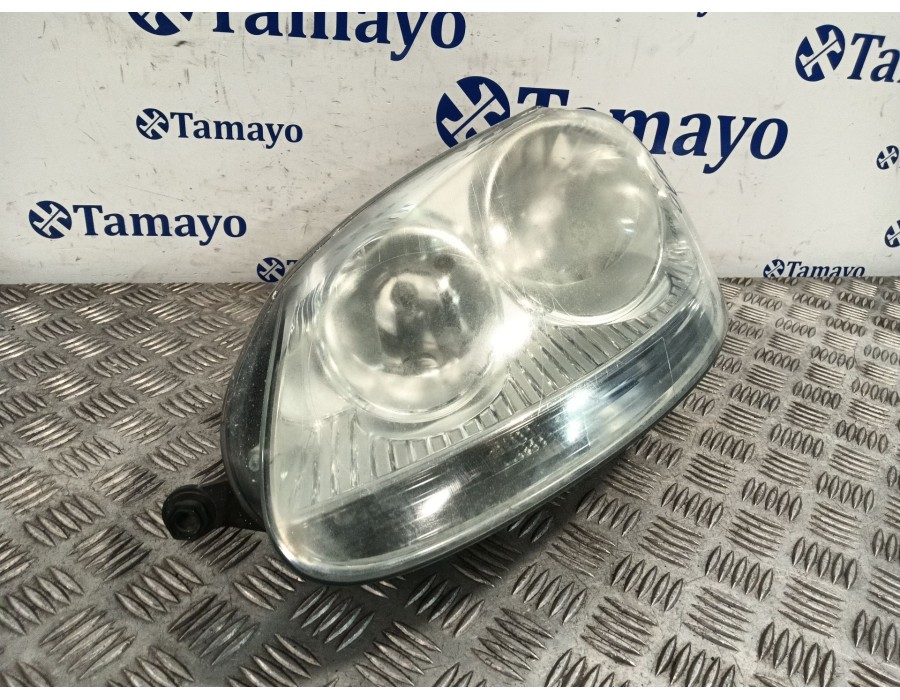 Recambio de faro izquierdo para volkswagen golf v (1k1) 2.0 tdi 16v referencia OEM IAM 1K6941005R 4VFX13A045A 4VFX13006CA