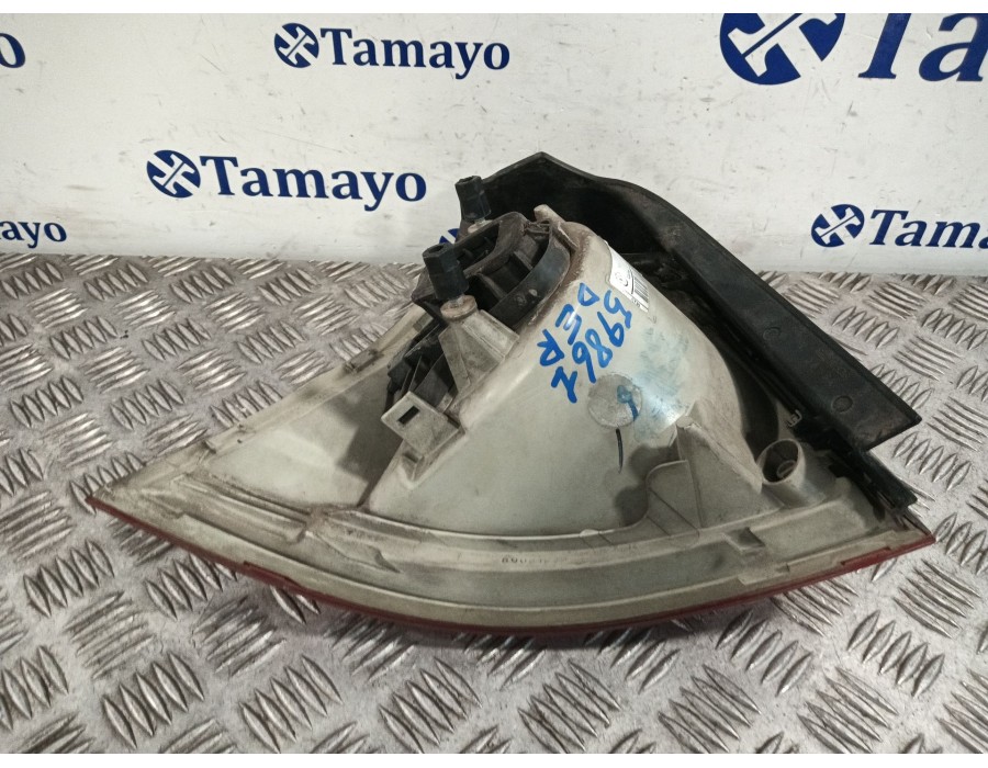 Recambio de piloto trasero derecho para volkswagen golf v (1k1) 2.0 tdi 16v referencia OEM IAM 89031830 89031838 