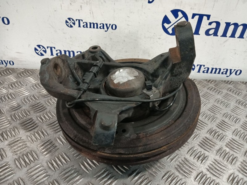 Recambio de mangueta delantera derecha para iveco daily vi furgoneta 33s15, 35s15, 35c15 referencia OEM IAM   