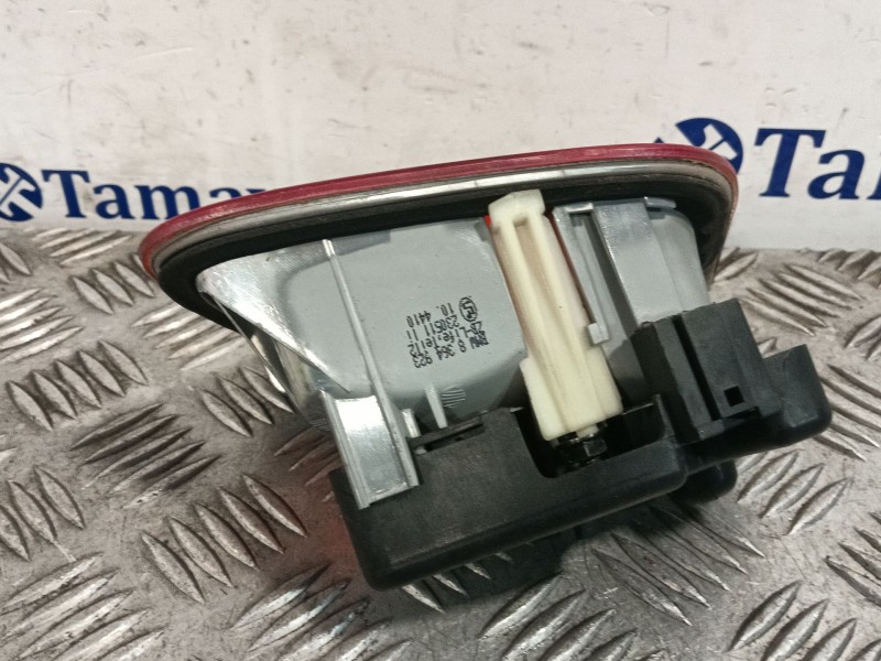 Recambio de piloto trasero izquierdo interior para bmw 3 (e46) 330 i referencia OEM IAM 8364923 230511 230521L