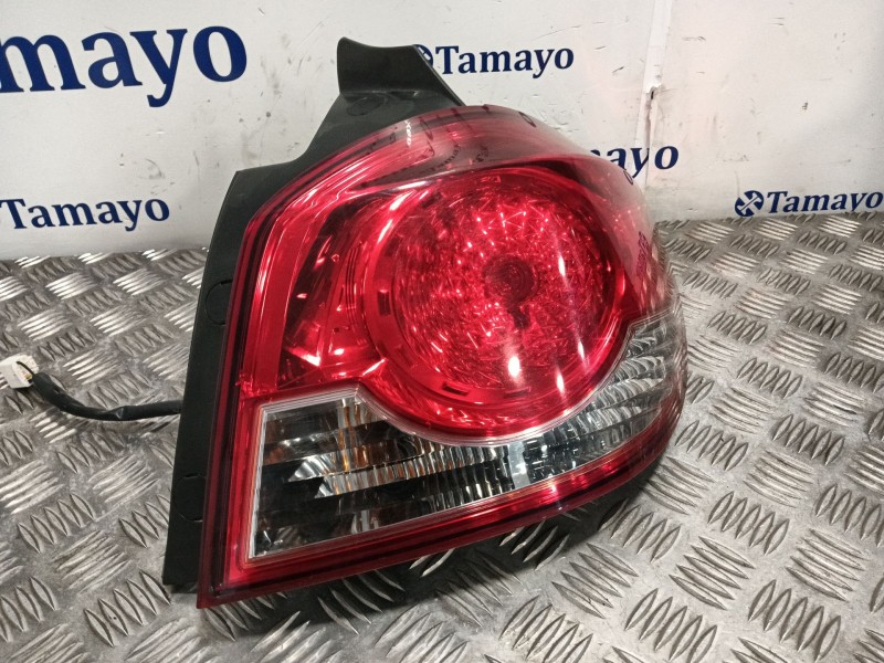 Recambio de piloto trasero derecho para chevrolet cruze hatchback (j305) 1.7 d referencia OEM IAM 95365877  