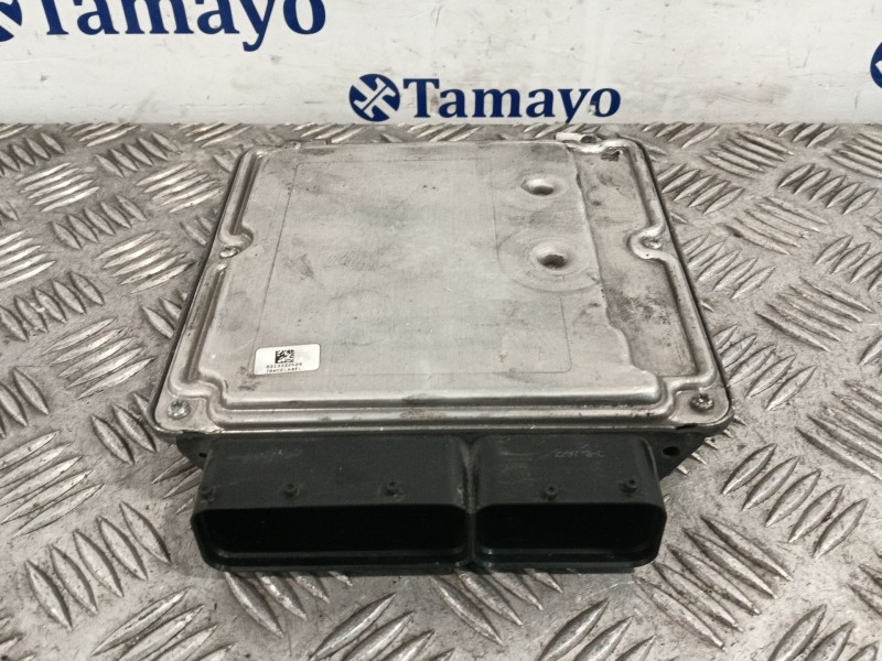 Recambio de centralita motor uce para volkswagen crafter caja cerrada referencia OEM IAM 074906032BA 0281014132 