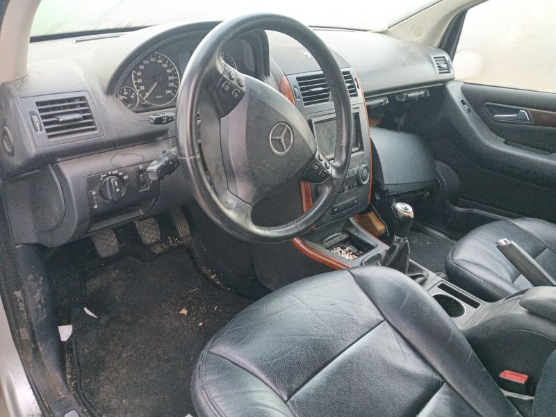 mercedes-benz clase a (w169) del año 2004