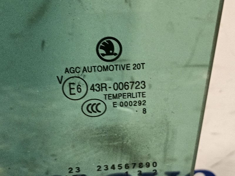 Recambio de luna trasera izquierda para skoda octavia lim. (5e3) referencia OEM IAM E643R006723  