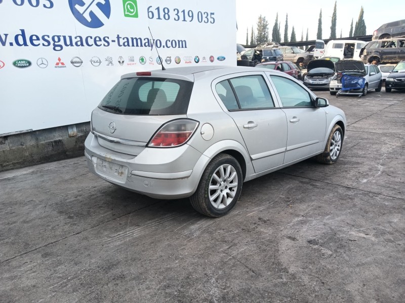 opel astra h (a04) del año 2007