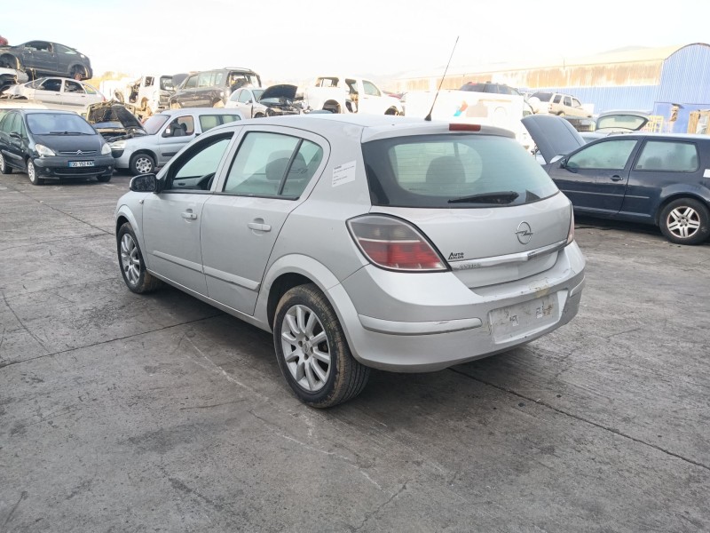 opel astra h (a04) del año 2007