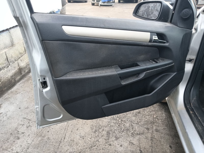 opel astra h (a04) del año 2007