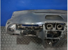 Recambio de salpicadero para dacia sandero referencia OEM IAM 278600249R 681007387R  2