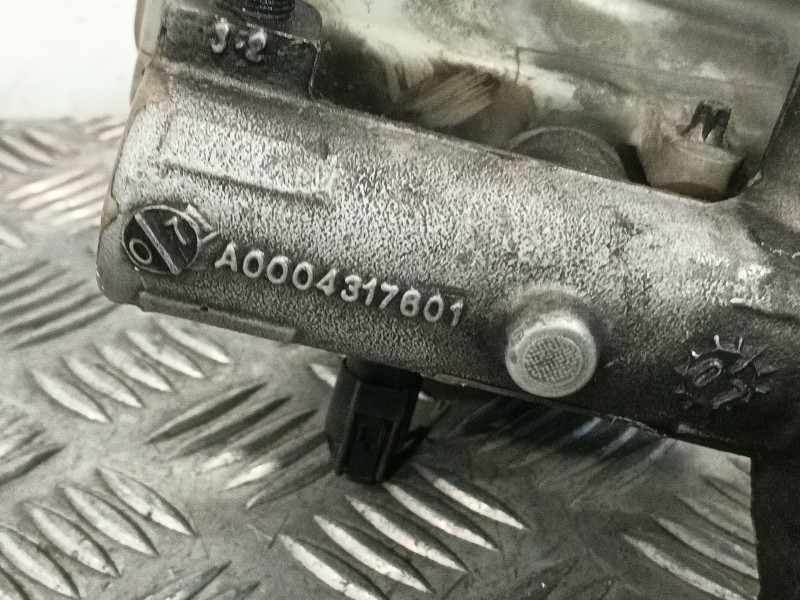 Recambio de bomba freno para volkswagen crafter caja cerrada referencia OEM IAM A0024314902 0204051044 A0004317801