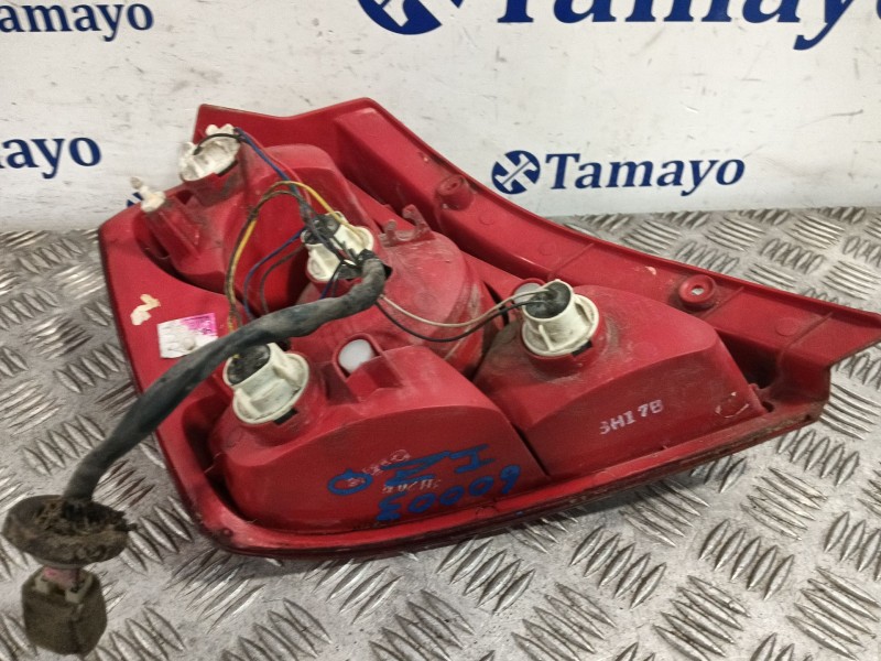 Recambio de piloto trasero derecho para chevrolet aveo / kalos hatchback (t250, t255) 1.2 referencia OEM IAM 300267R  