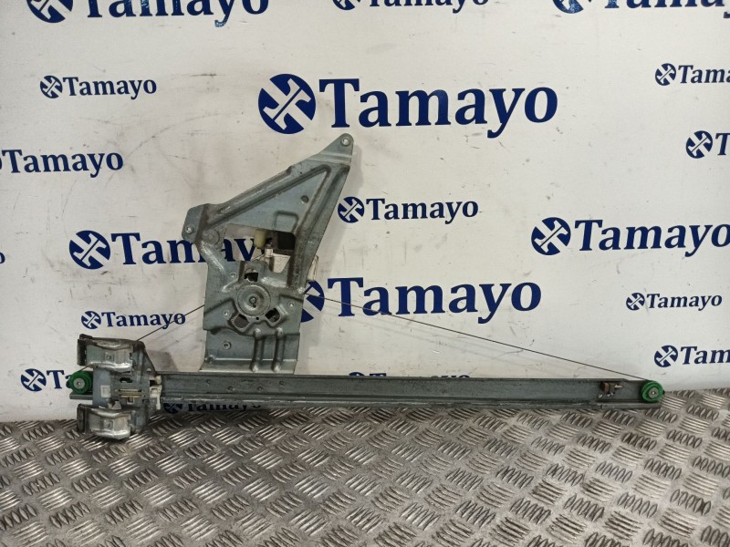 Recambio de elevalunas delantero derecho para volkswagen crafter caja cerrada referencia OEM IAM A9067200146  