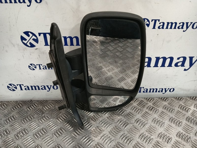 Recambio de retrovisor derecho para nissan interstar furgoneta (x70) dci 115 referencia OEM IAM E9014242  