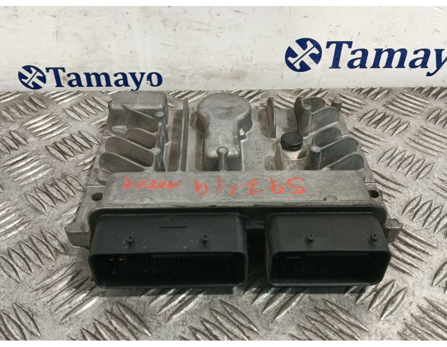 Recambio de centralita motor uce para chevrolet cruze hatchback (j305) 1.7 d referencia OEM IAM 55588354 55579719 