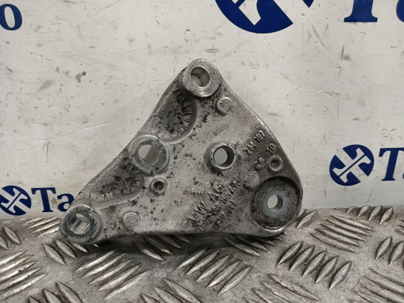 Recambio de soporte motor para audi a1 (8x1, 8xk) 1.6 tdi referencia OEM IAM 6Q0199185AA  