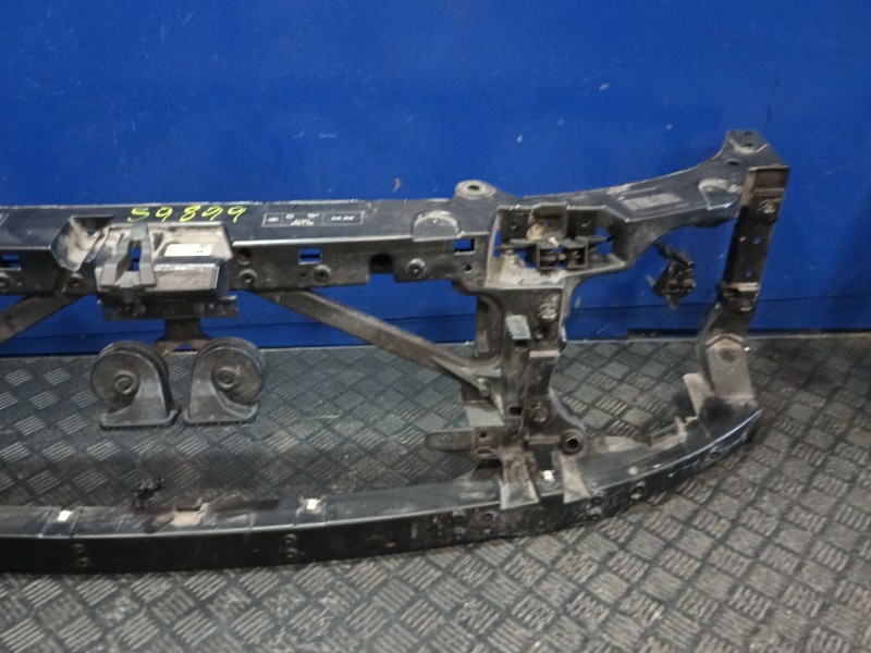 Recambio de panel frontal para land rover discovery iv (l319) 3.0 sdv6 4x4 referencia OEM IAM FH2216E144AA  