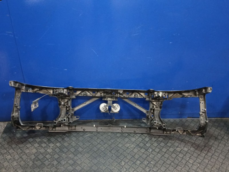 Recambio de panel frontal para land rover discovery iv (l319) 3.0 sdv6 4x4 referencia OEM IAM FH2216E144AA  
