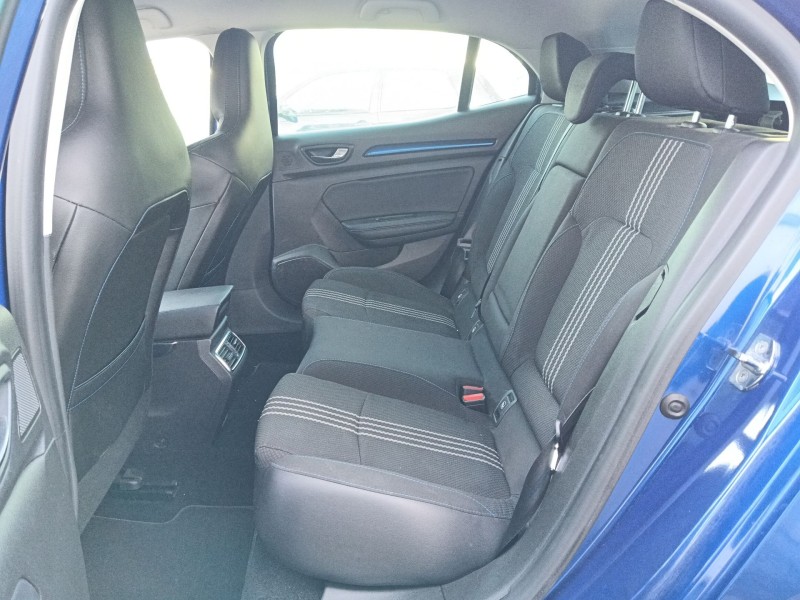 renault megane iv hatchback (b9a/m/n_) del año 2016