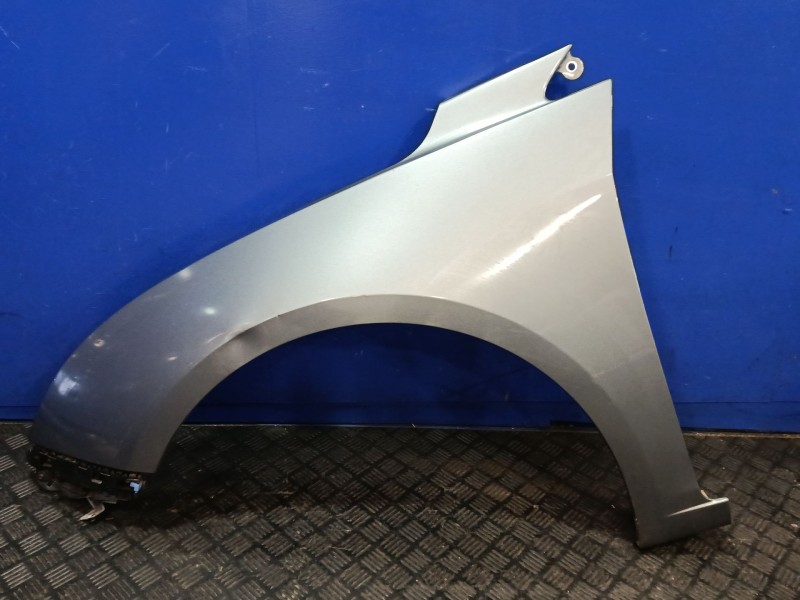 Recambio de aleta delantera izquierda para chevrolet cruze hatchback (j305) 1.7 d referencia OEM IAM 94560507  