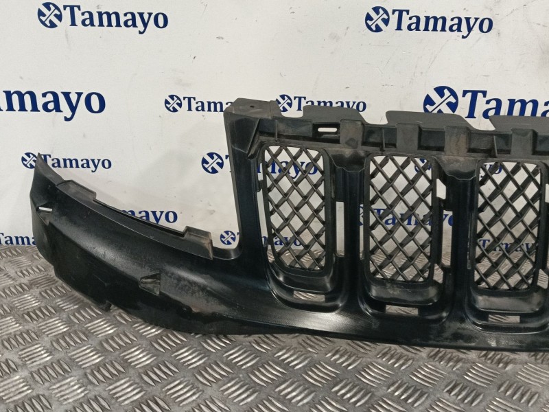Recambio de rejilla delantera para jeep compass (mk49) 2.2 crd referencia OEM IAM 68109866AA 68213198AA 