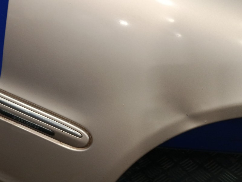 Recambio de aleta delantera derecha para mercedes-benz clase c (w203) c 220 cdi (203.006) referencia OEM IAM   