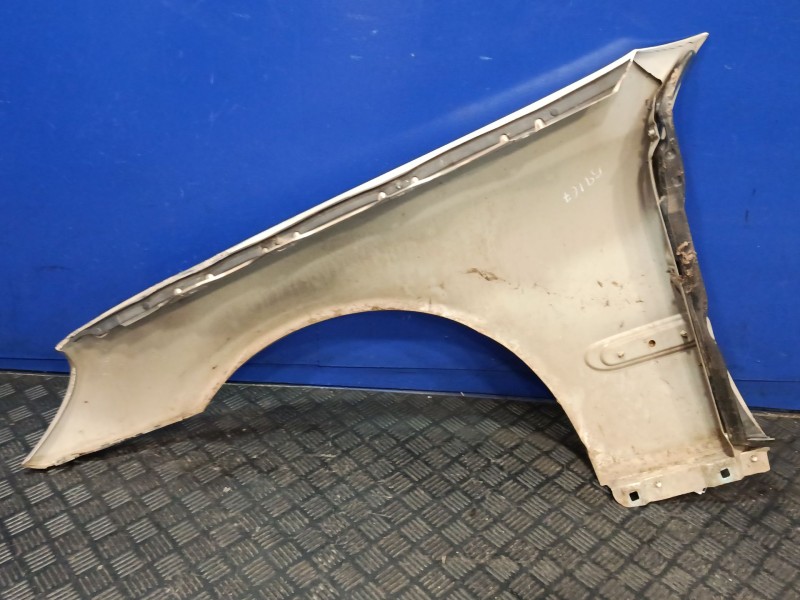 Recambio de aleta delantera derecha para mercedes-benz clase c (w203) c 220 cdi (203.006) referencia OEM IAM   