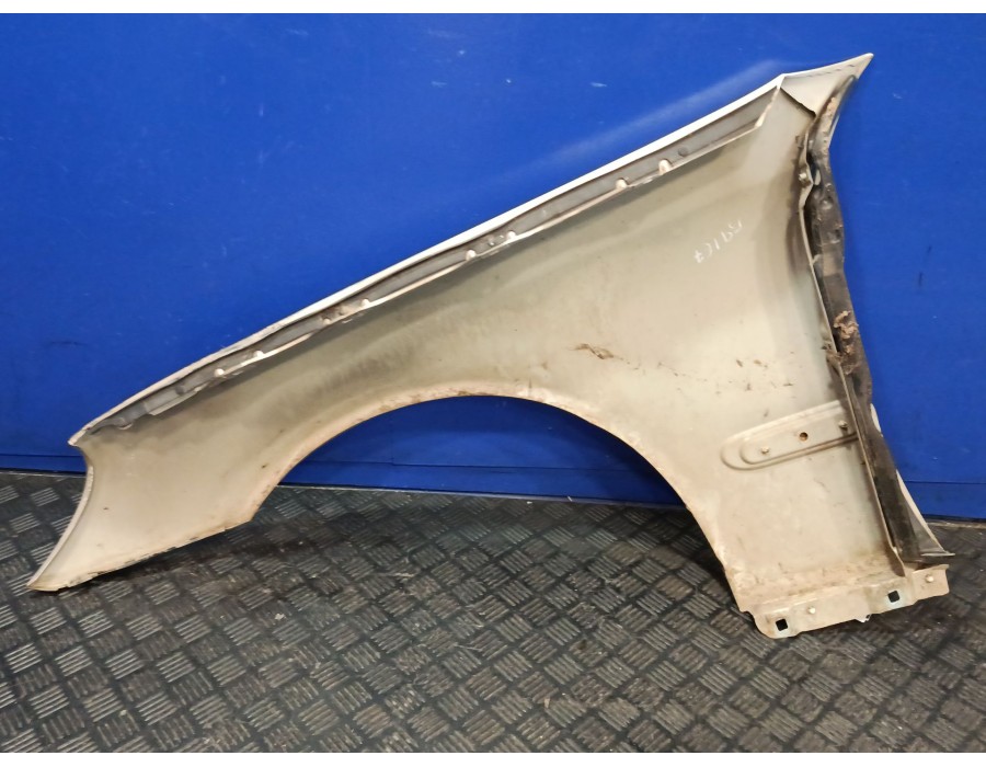 Recambio de aleta delantera derecha para mercedes-benz clase c (w203) c 220 cdi (203.006) referencia OEM IAM   