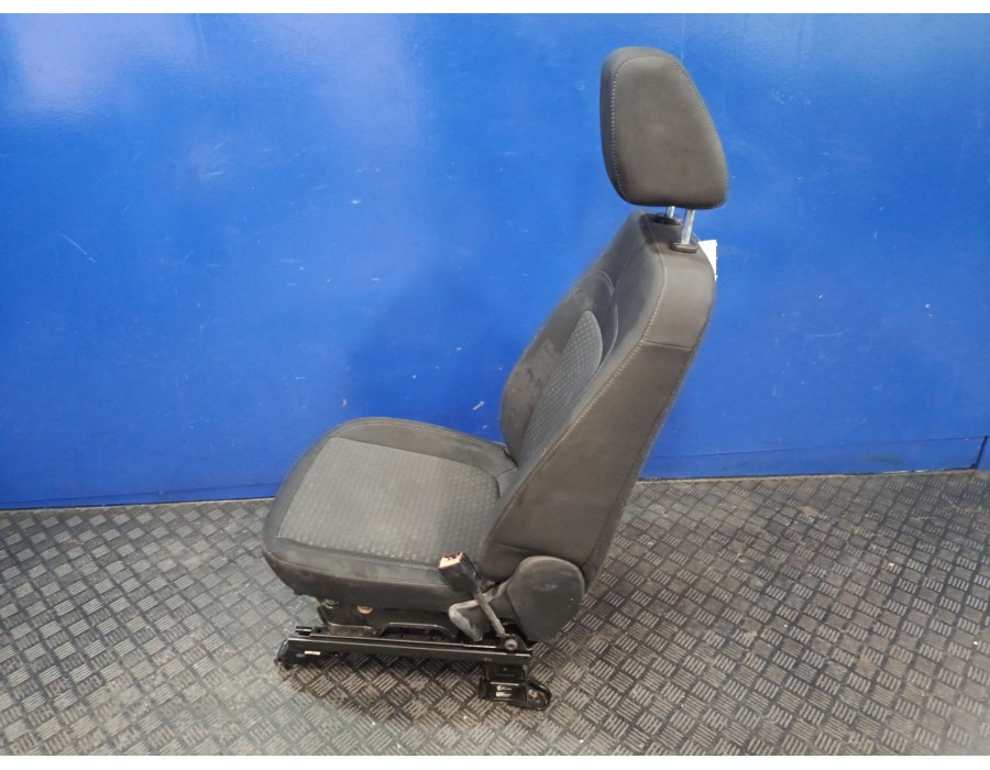 Recambio de asiento delantero derecho para ford transit connect v408 furgoneta/monovolumen 1.5 ecoblue referencia OEM IAM   