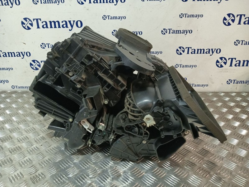 Recambio de calefaccion entera normal para dacia sandero referencia OEM IAM 272700774R  