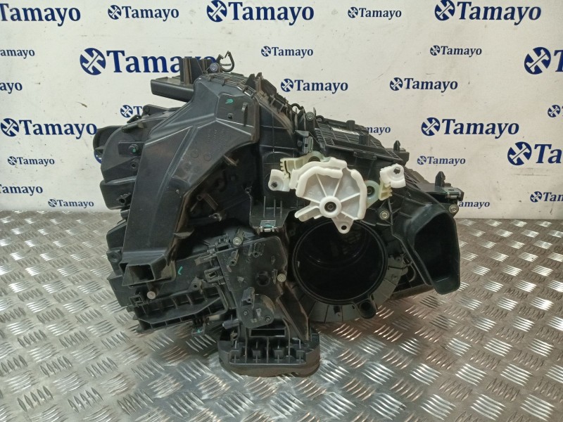 Recambio de calefaccion entera normal para dacia sandero referencia OEM IAM 272700774R  