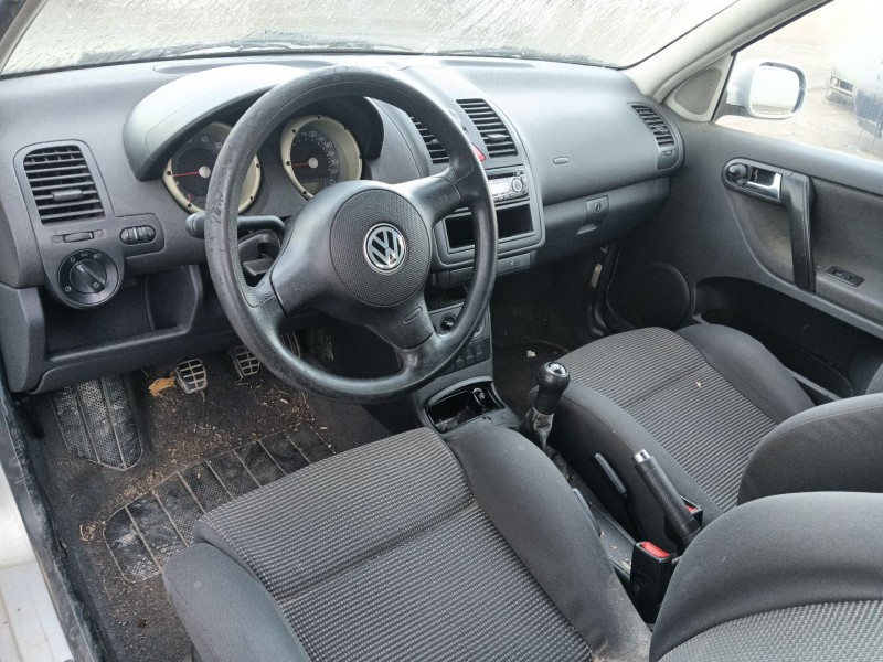 volkswagen polo (6n2) del año 2000
