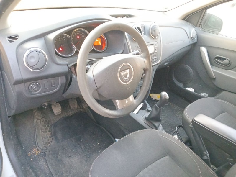 dacia logan ii del año 2016