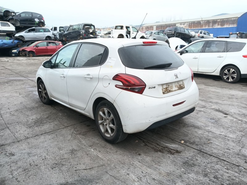 peugeot 208 i (ca_, cc_) del año 2015