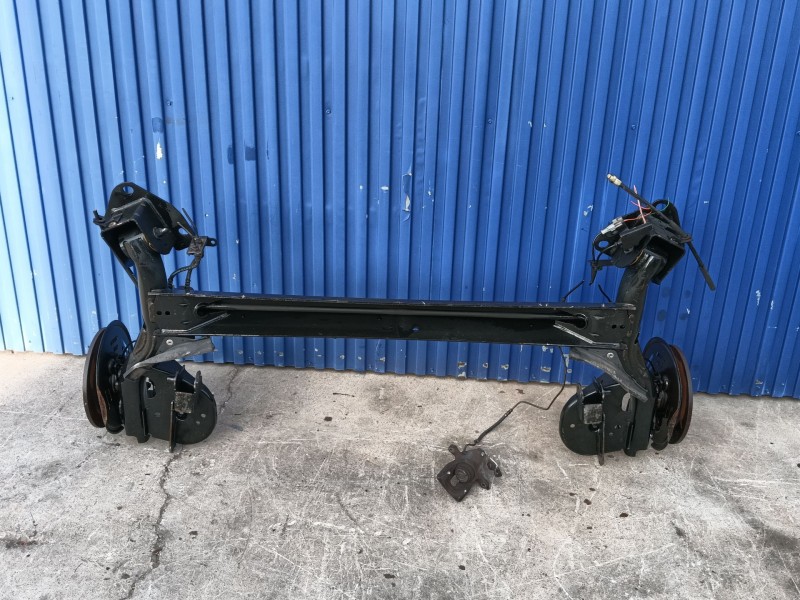 Recambio de puente trasero para renault kangoo (f/kc0) referencia OEM IAM   