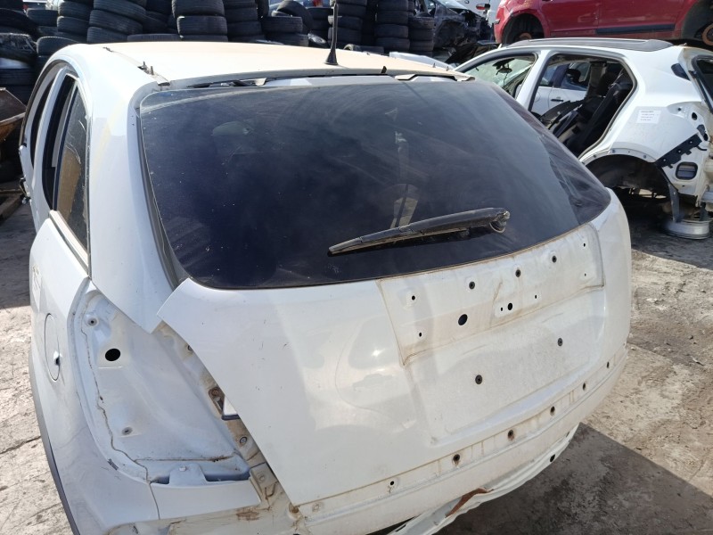 Recambio de porton trasero para opel antara 2.2 cdti cat (a 22 dm / lnq) referencia OEM IAM   