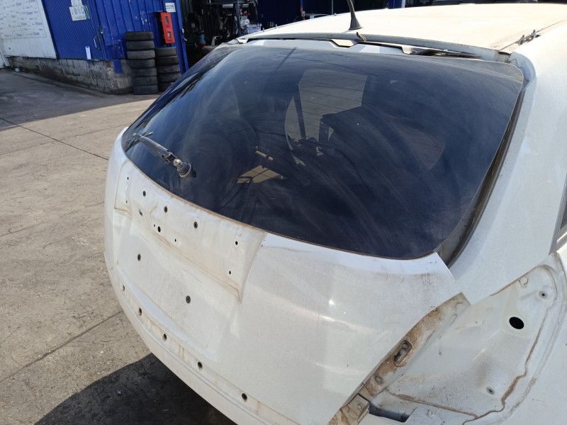 Recambio de porton trasero para opel antara 2.2 cdti cat (a 22 dm / lnq) referencia OEM IAM   