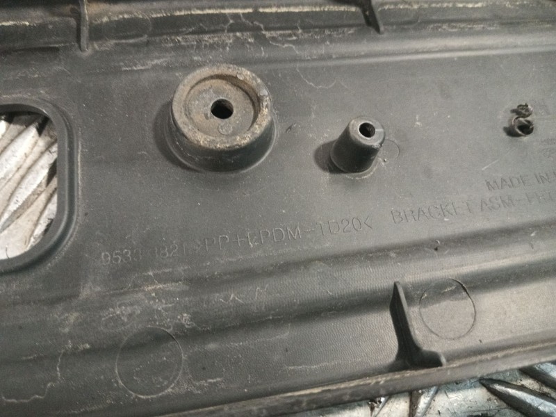 Recambio de moldura para chevrolet cruze hatchback (j305) 1.7 d referencia OEM IAM 95333821  