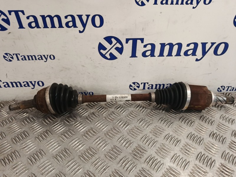Recambio de transmision delantera izquierda para dacia sandero referencia OEM IAM 17832R  